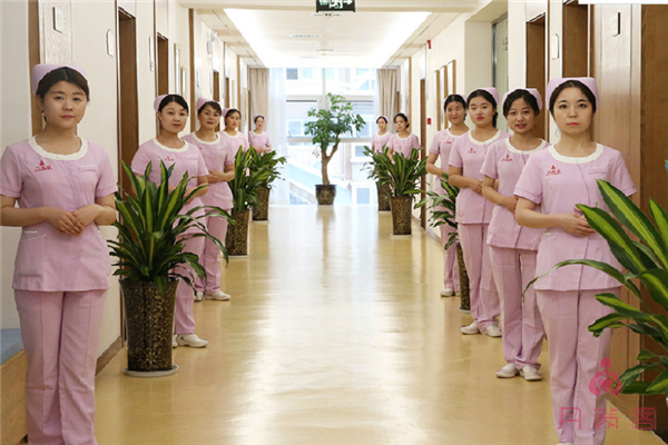 月滿閣母嬰護(hù)理加盟