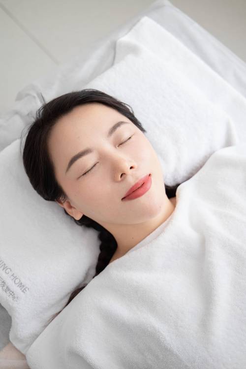 月子中心服務(wù)機(jī)構(gòu)選擇指南:十月后母嬰健康管理,適配高端母嬰護(hù)理多